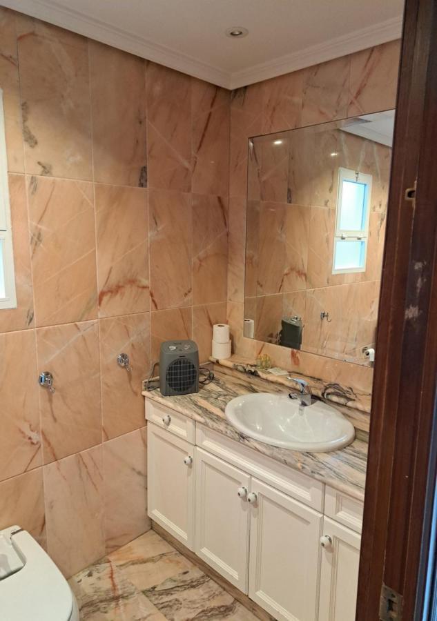Encanto Urbano: Piso Centrico Totalmente Equipado Lebrija Eksteriør billede