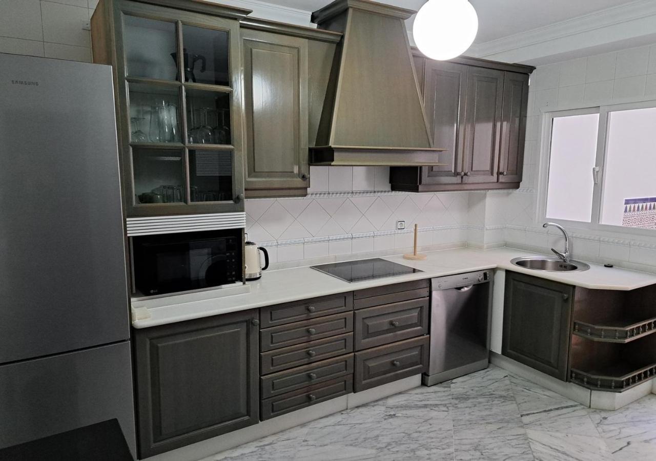 Encanto Urbano: Piso Centrico Totalmente Equipado Lebrija Eksteriør billede