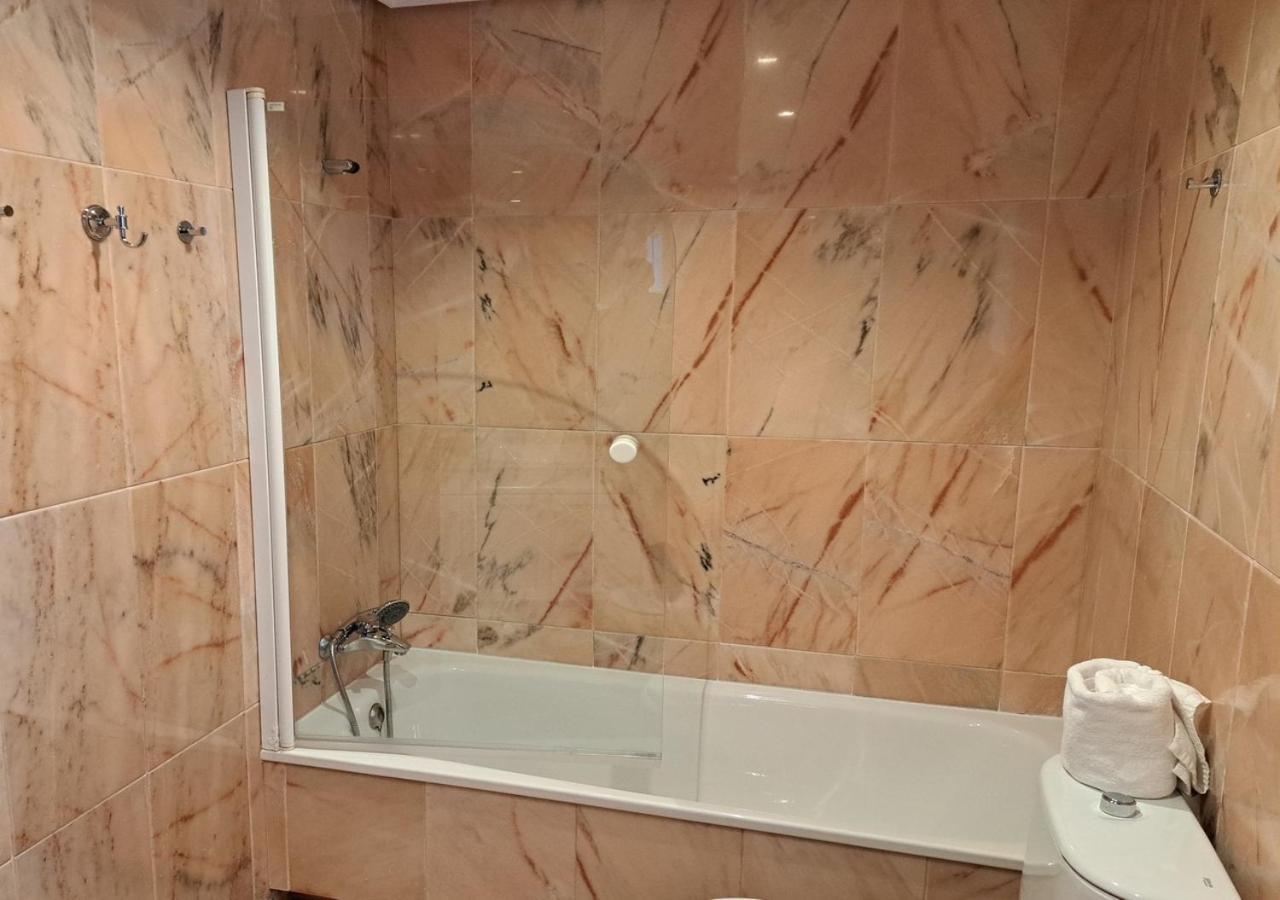 Encanto Urbano: Piso Centrico Totalmente Equipado Lebrija Eksteriør billede